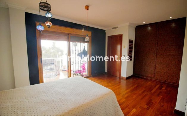 Revente - Villa - Benalmadena - Benalmadena Centro