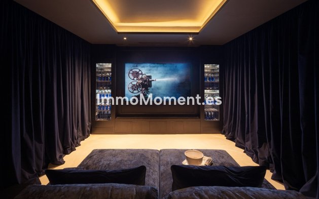 Resale - Villa - Marbella - Marbella Centro