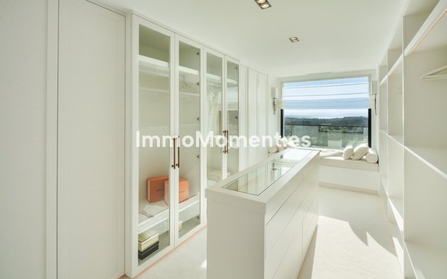 Resale - Villa - Marbella - Marbella Centro