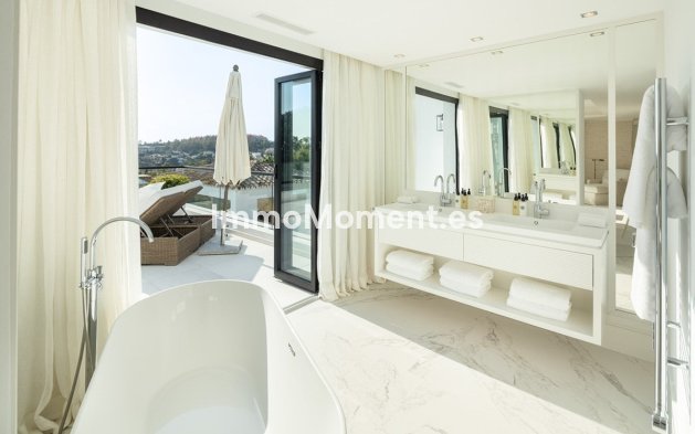 Resale - Villa - Marbella - Marbella Centro