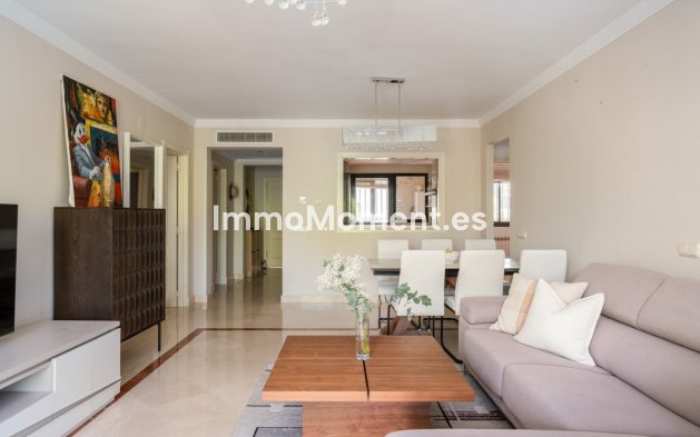 Wiederverkauf - Wohnung - Marbella - Nueva Andalucía