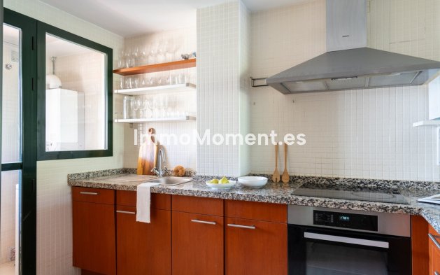 Wiederverkauf - Wohnung - Marbella - Nueva Andalucía