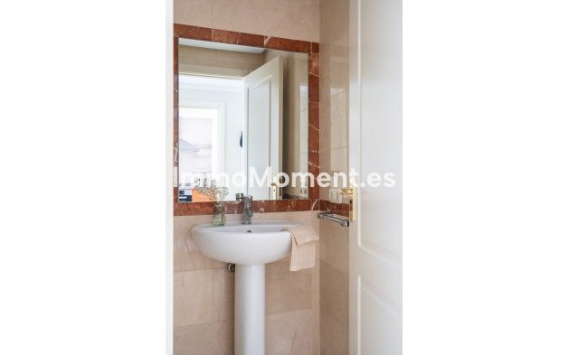 Wiederverkauf - Wohnung - Marbella - Nueva Andalucía