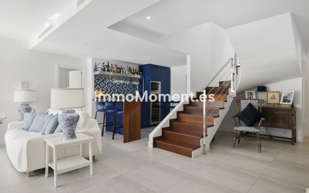 Revente - Villa - Benalmadena - Benalmadena Centro