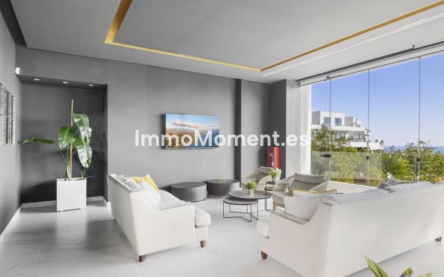 Revente - Villa - Benalmadena - Benalmadena Centro