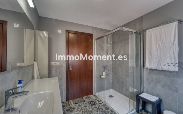 Wiederverkauf - Villa - Marbella - Guadalmina Alta