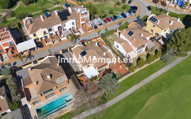 Wiederverkauf - Villa - Marbella - Guadalmina Alta