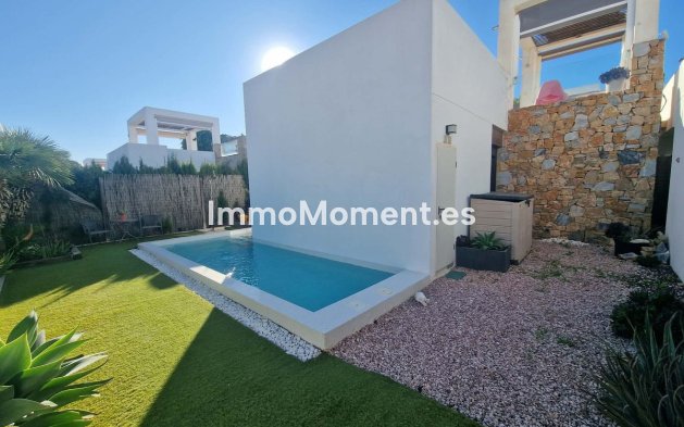 Revente - Villa - Orihuela - Orihuela Centro