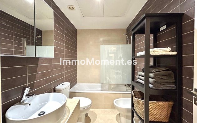 Revente - Appartement - Estepona  - Estepona Centro
