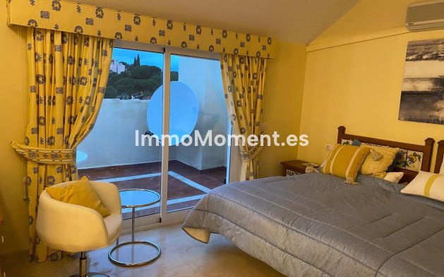 Resale - Apartment - Marbella - Elviria