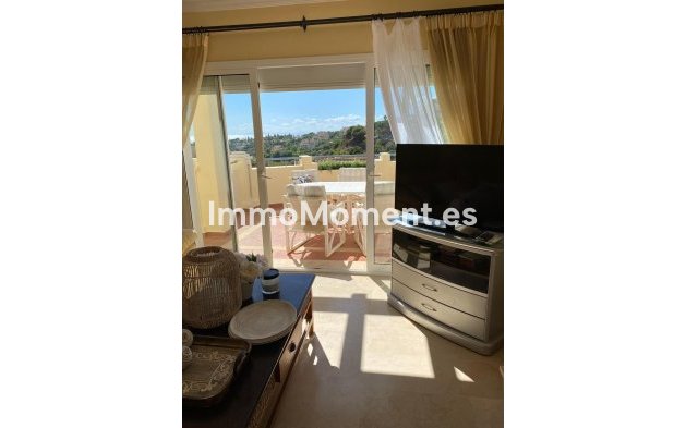 Resale - Apartment - Marbella - Elviria