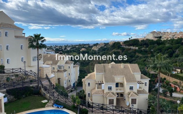 Resale - Apartment - Marbella - Elviria