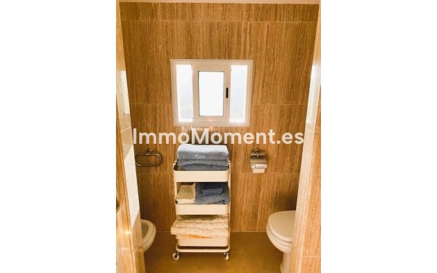 Resale - Apartment - Marbella - Elviria