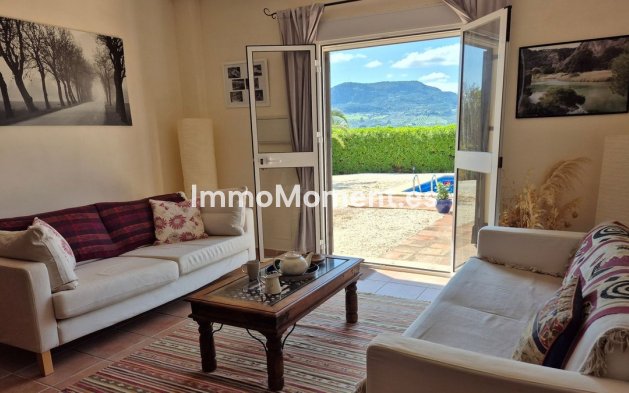 Wiederverkauf - Landhaus -   Inländisch - Alora