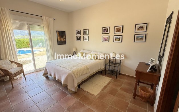 Wiederverkauf - Landhaus -   Inländisch - Alora