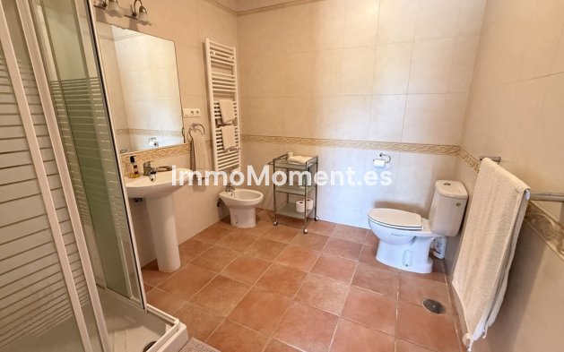 Wiederverkauf - Landhaus -   Inländisch - Alora