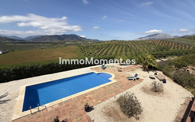 Wiederverkauf - Landhaus -   Inländisch - Alora