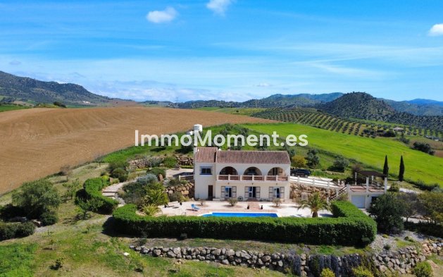 Wiederverkauf - Landhaus -   Inländisch - Alora