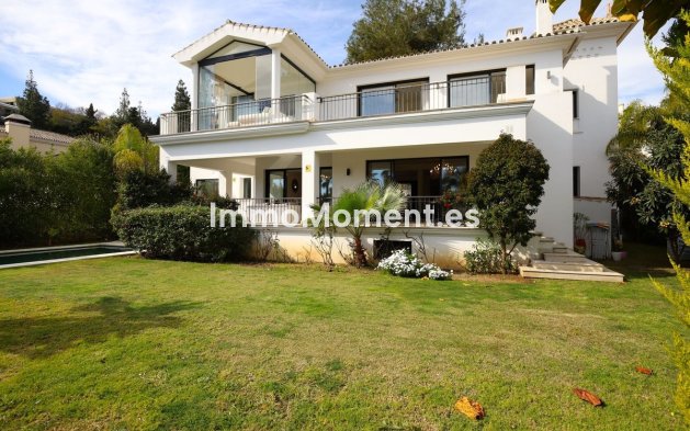 Revente - Villa - Marbella - Nueva Andalucía