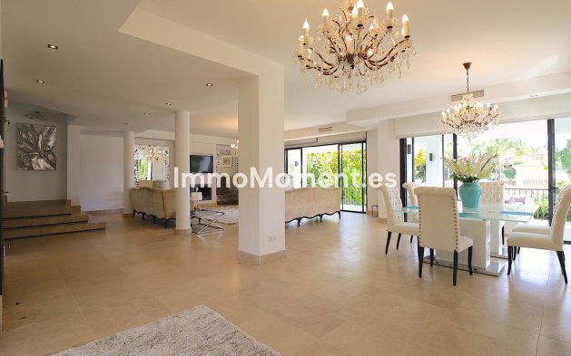 Revente - Villa - Marbella - Nueva Andalucía