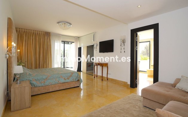 Revente - Villa - Marbella - Nueva Andalucía