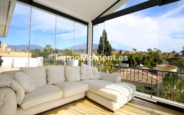 Revente - Villa - Marbella - Nueva Andalucía