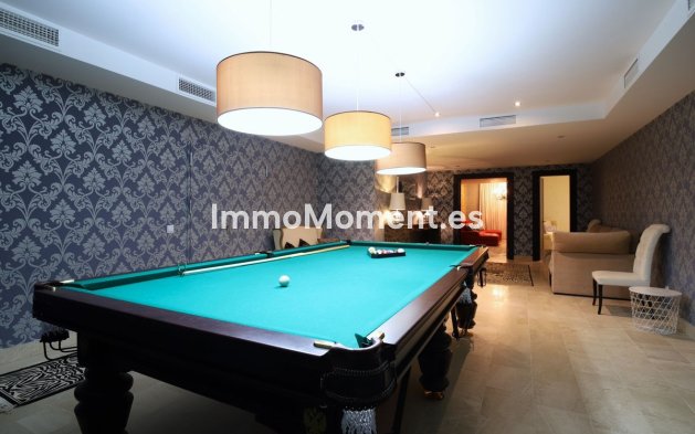 Revente - Villa - Marbella - Nueva Andalucía