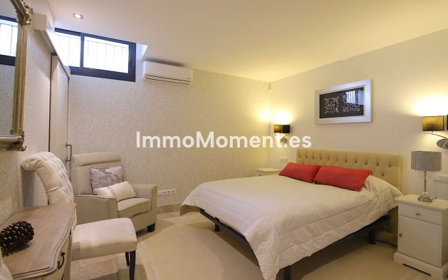 Revente - Villa - Marbella - Nueva Andalucía