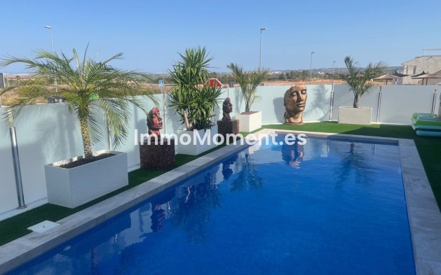 Revente - Villa - Los Montesinos - Los Montesinos Centro
