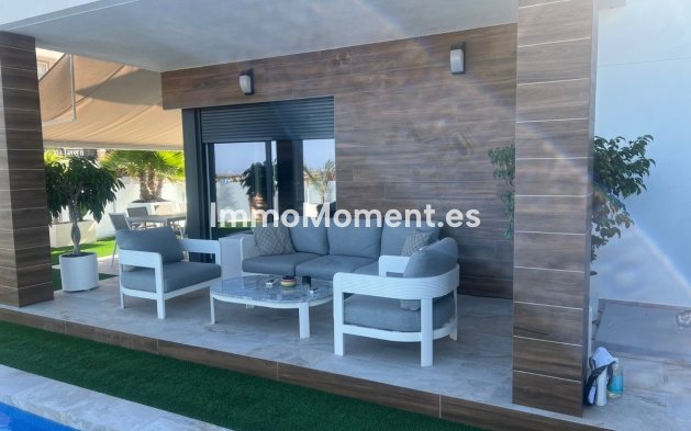 Revente - Villa - Los Montesinos - Los Montesinos Centro