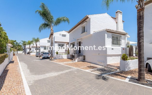 Bestaande woning - Geschakelde woning - Marbella - Nueva Andalucía