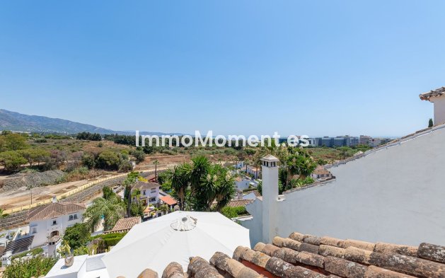 Bestaande woning - Geschakelde woning - Marbella - Nueva Andalucía
