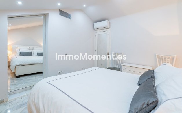 Bestaande woning - Geschakelde woning - Marbella - Nueva Andalucía