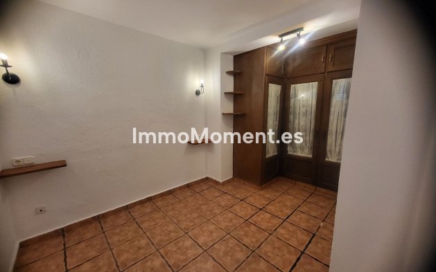 Revente - Villa - Marbella - Nueva Andalucía