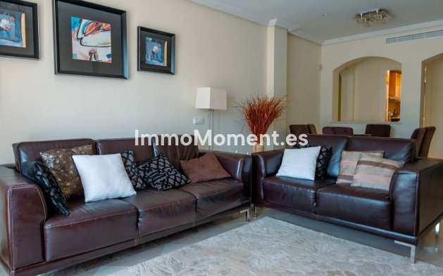 Resale - Apartment - Benahavís - Los Arqueros