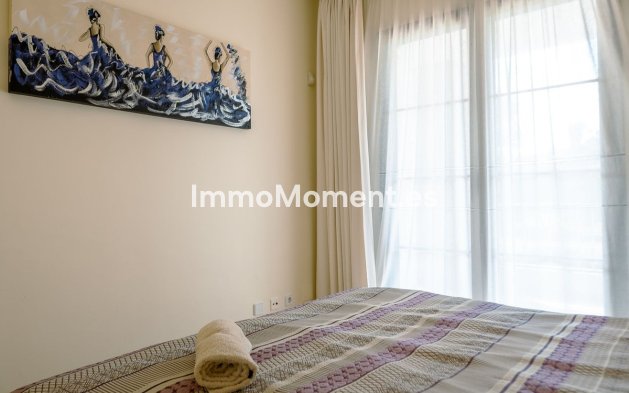 Resale - Apartment - Benahavís - Los Arqueros