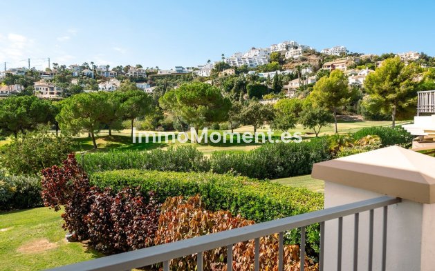 Resale - Apartment - Benahavís - Los Arqueros