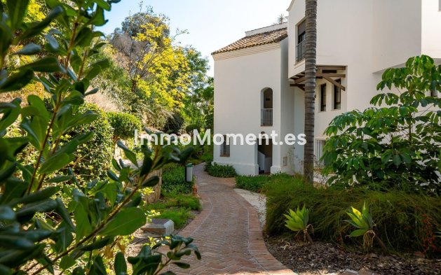 Resale - Apartment - Benahavís - Los Arqueros