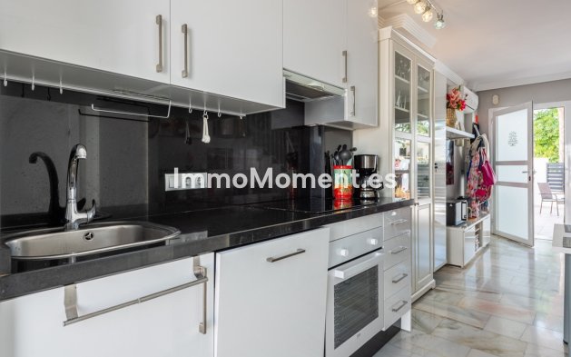 Bestaande woning - Geschakelde woning - Marbella - Cabopino