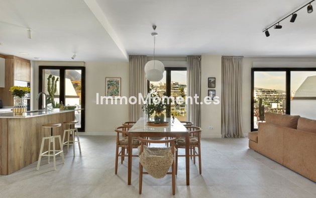 Revente - Appartement - Estepona  - Estepona Centro