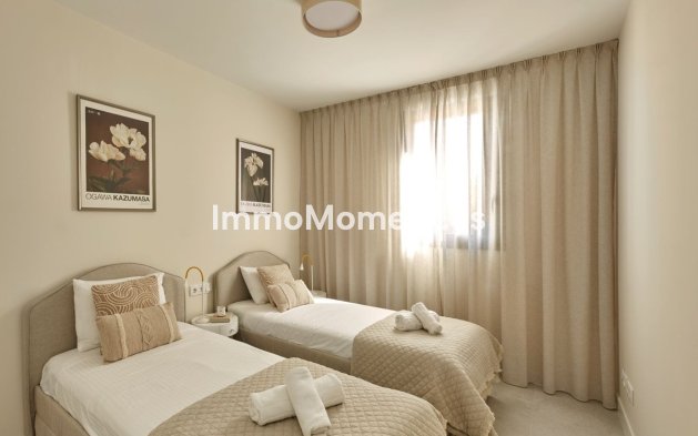 Revente - Appartement - Estepona  - Estepona Centro