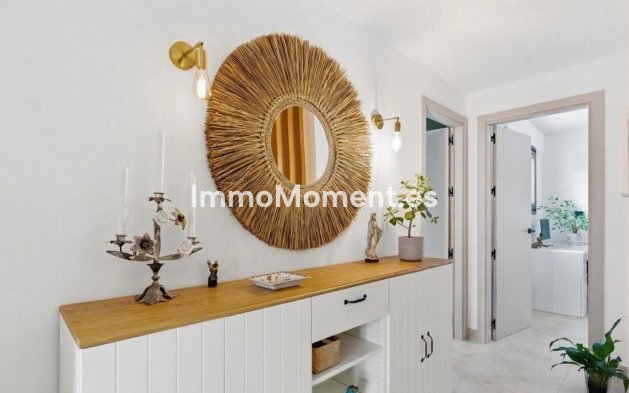 Resale - Townhouse - Estepona - Estepona Centro