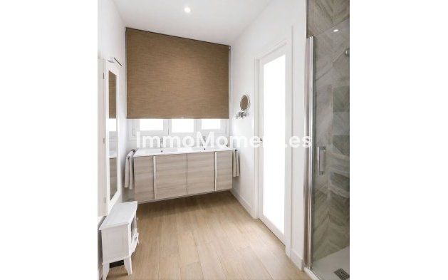 Revente - Villa - Manilva - Manilva Centro