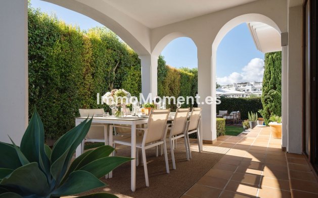 Wiederverkauf - Villa - Estepona  - Estepona Centro