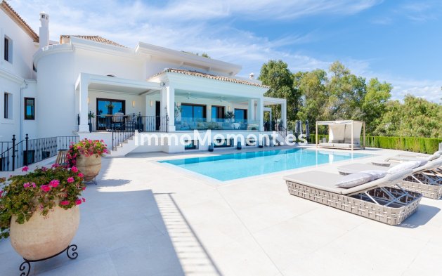 Resale - Villa - Benahavís - Benahavís Centro