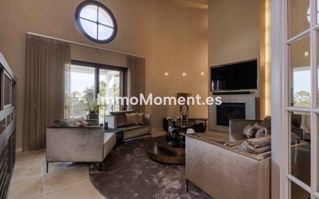 Resale - Villa - Benahavís - Benahavís Centro