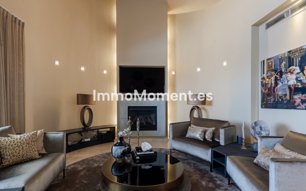 Resale - Villa - Benahavís - Benahavís Centro