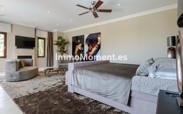 Resale - Villa - Benahavís - Benahavís Centro