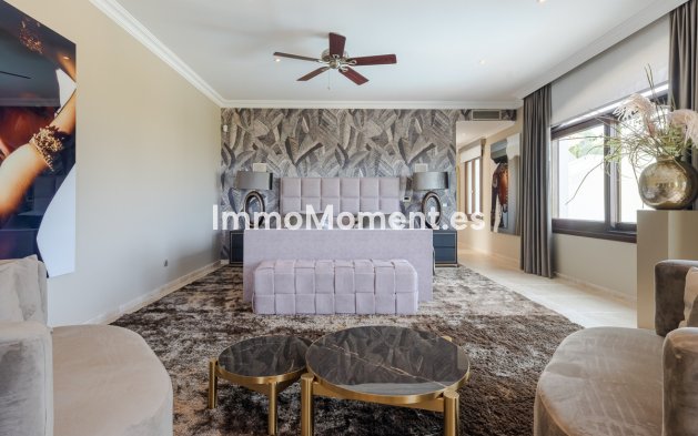 Resale - Villa - Benahavís - Benahavís Centro