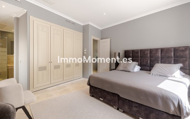 Resale - Villa - Benahavís - Benahavís Centro